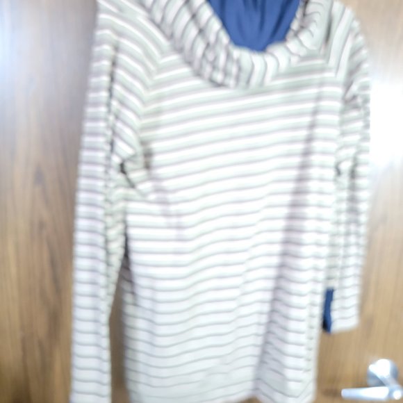 Sweet Claire Long Side Zip Side Pocket Striped Hoodie Size Medium - Picture 7 of 9